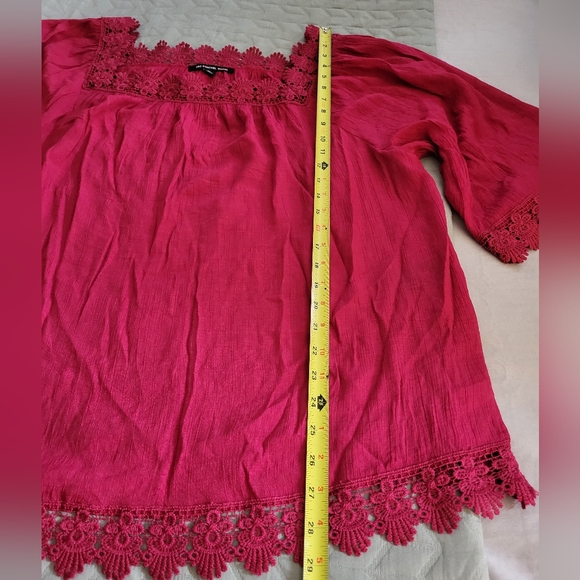 Zac & Rachel Plus Size Top - Picture 9 of 10